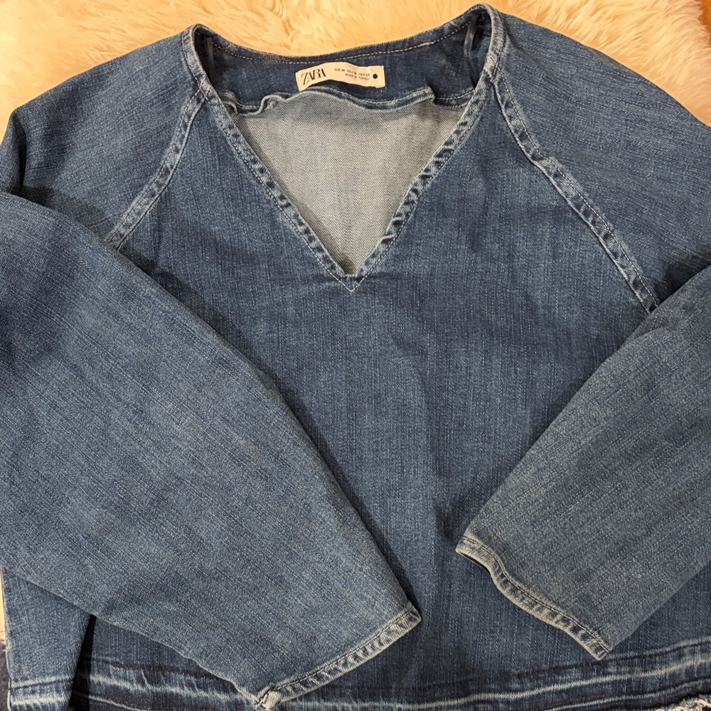 Zara Blue Denim V-Neck Top, like new, M
